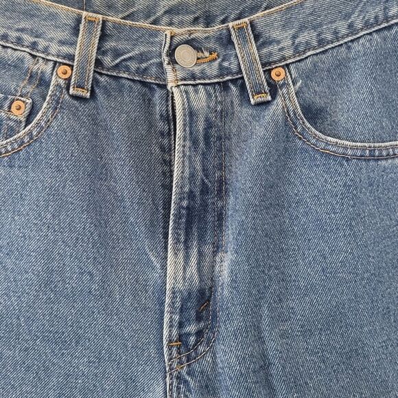 Vintage Levi's 517 Boot Cut Jeans, 31/32/34 - Picture 4 of 16